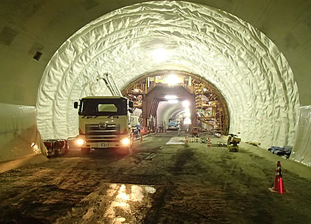 画像 (R140(西関東連絡道路)(仮称)万力トンネル八幡工区建設工事(一部債務))