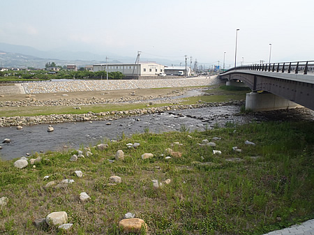 画像 (一般県道山梨市停車場線重川橋旧橋撤去工事(一部債務))