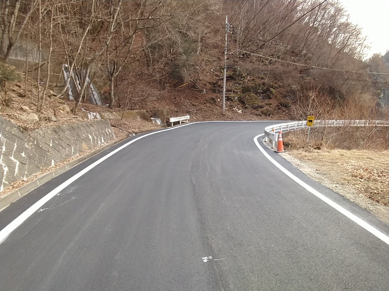 画像 (（一）大菩薩初鹿野線　舗装工事（余フ）)