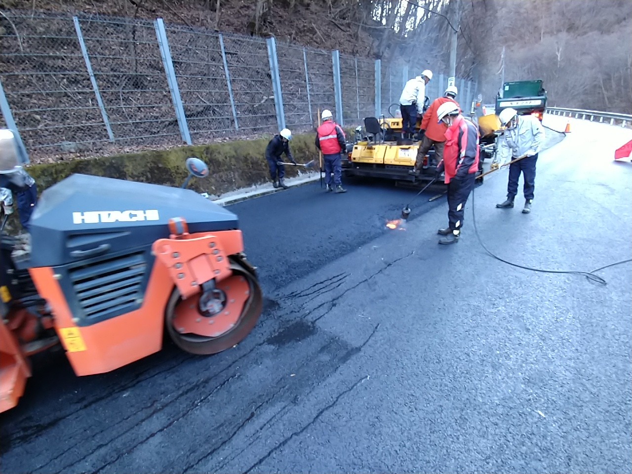 画像 (（一）大菩薩初鹿野線　舗装工事（余フ）)