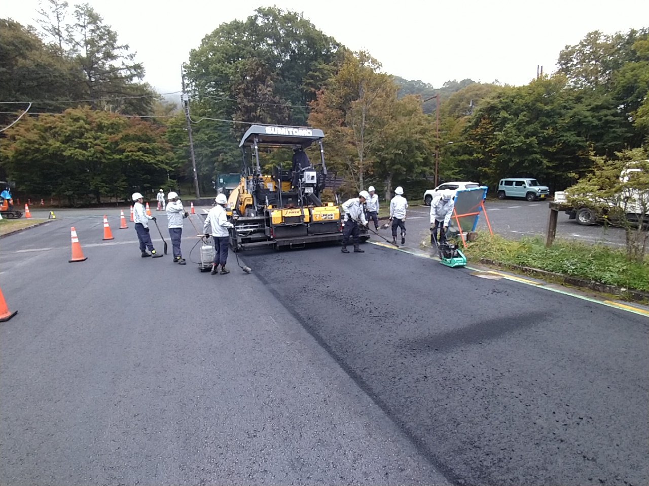 画像 (国道１４０号舗装工事)