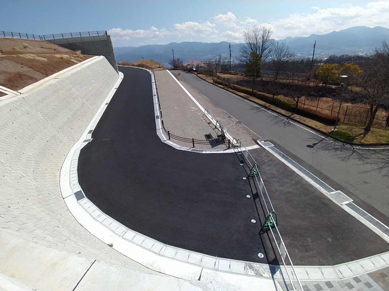 画像 (笛吹川フルーツ公園　防災施設舗装工事5工区（明許）（余フ）)