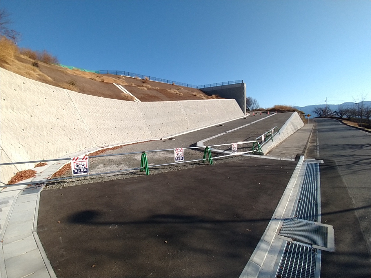画像 (笛吹川フルーツ公園　防災施設舗装工事5工区（明許）（余フ）)